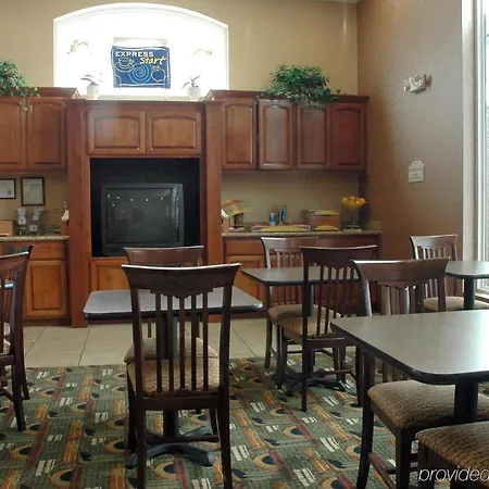 Holiday Inn Express- West Sacramento By Ihg 