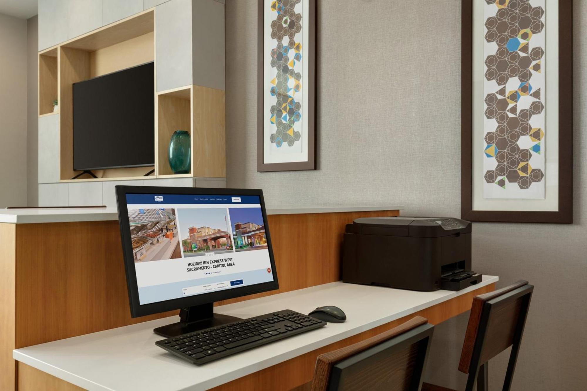 Express- By Ihg Hotel West Sacramento