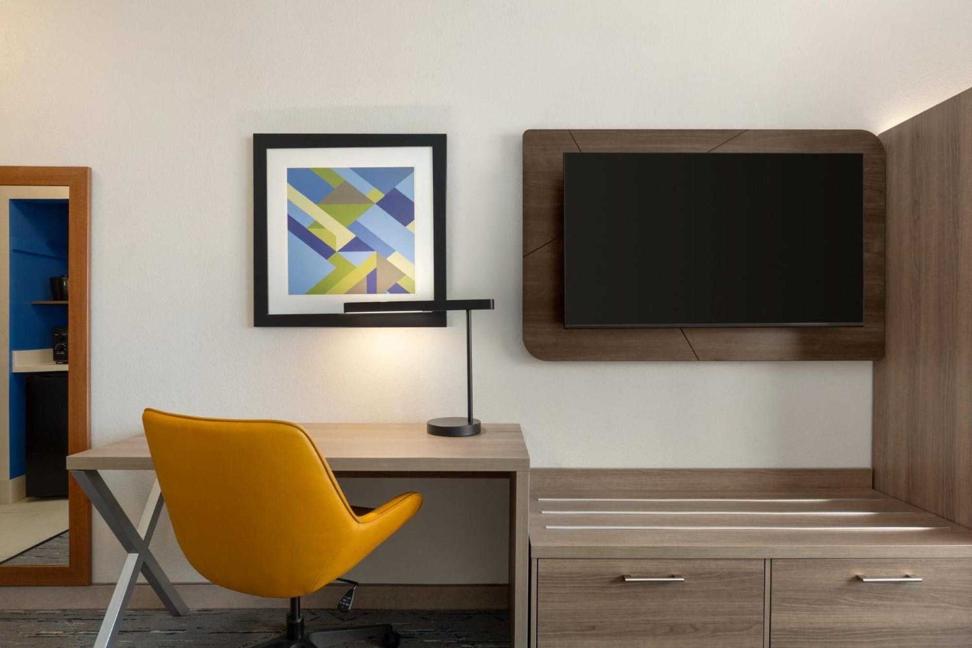 Express- By Ihg Hotel West Sacramento