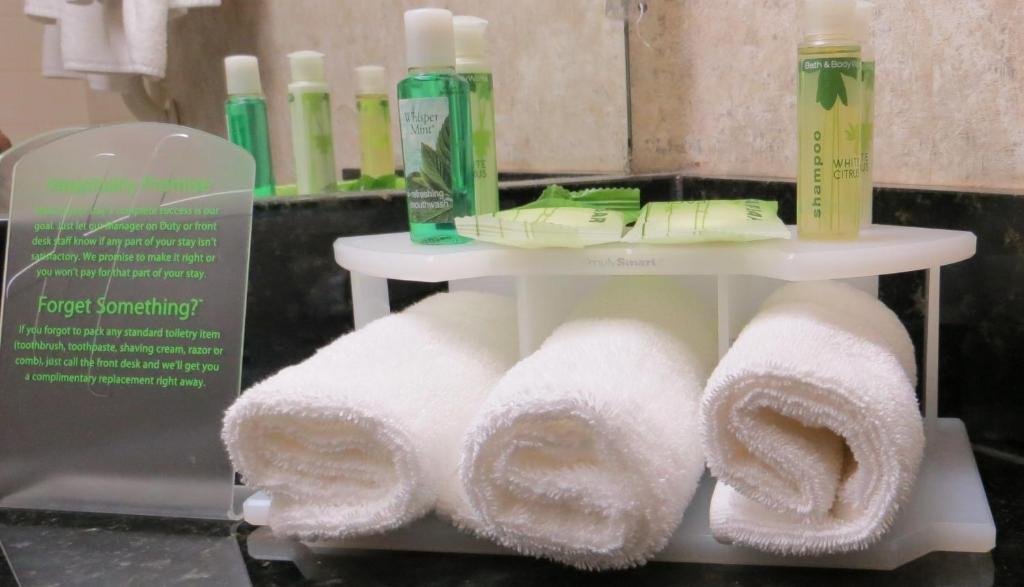 Express- By Ihg Hotel West Sacramento