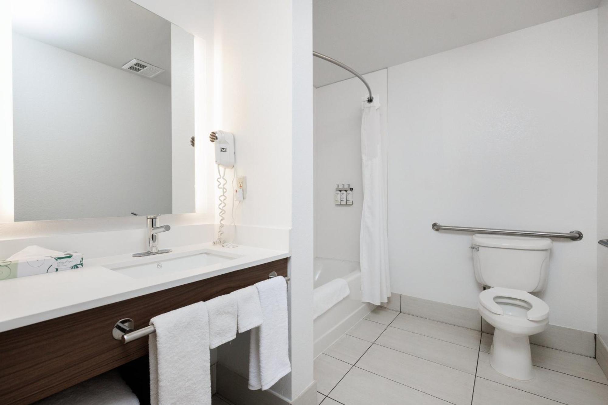 Hotel Express- By Ihg West Sacramento